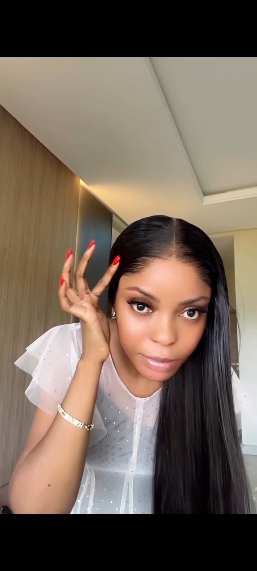 Mink Lagos Hairline 🔥 🔥 🔥, $185, Human-hair-blend, 9x6 full closure so u can wear glueless, - Image 3